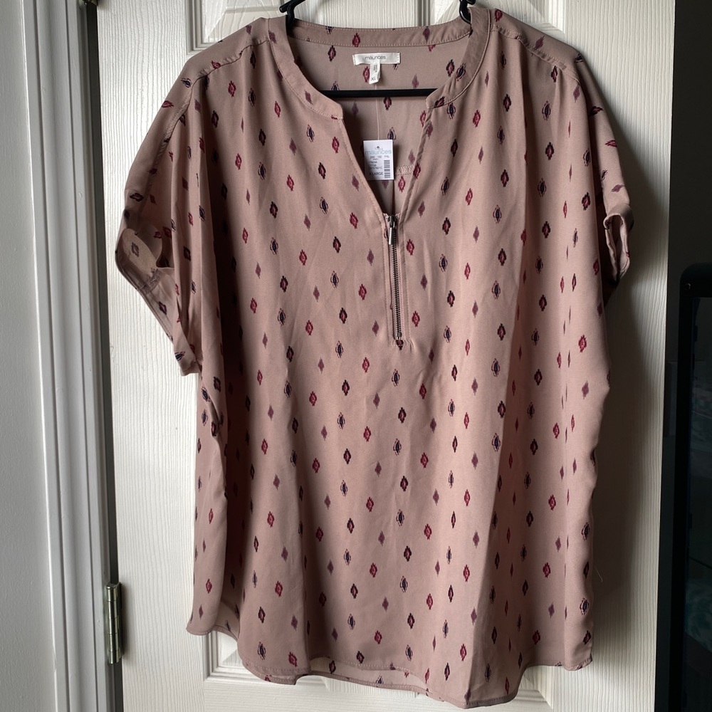Light Mauve Diamond Print Blouse - Size XL